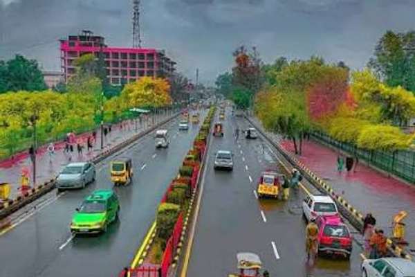 په ننګرهار کې یو کس خپله خواښې او اوښی په ډزو ټپیان کړي