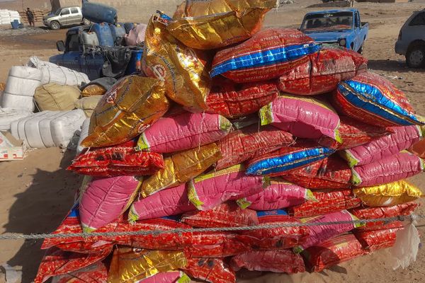 طالبان وايي په پنځو ولایتونو کې یې له ایران او پاکستان څخه واردېدونکي قاچاقي توکي نیولي