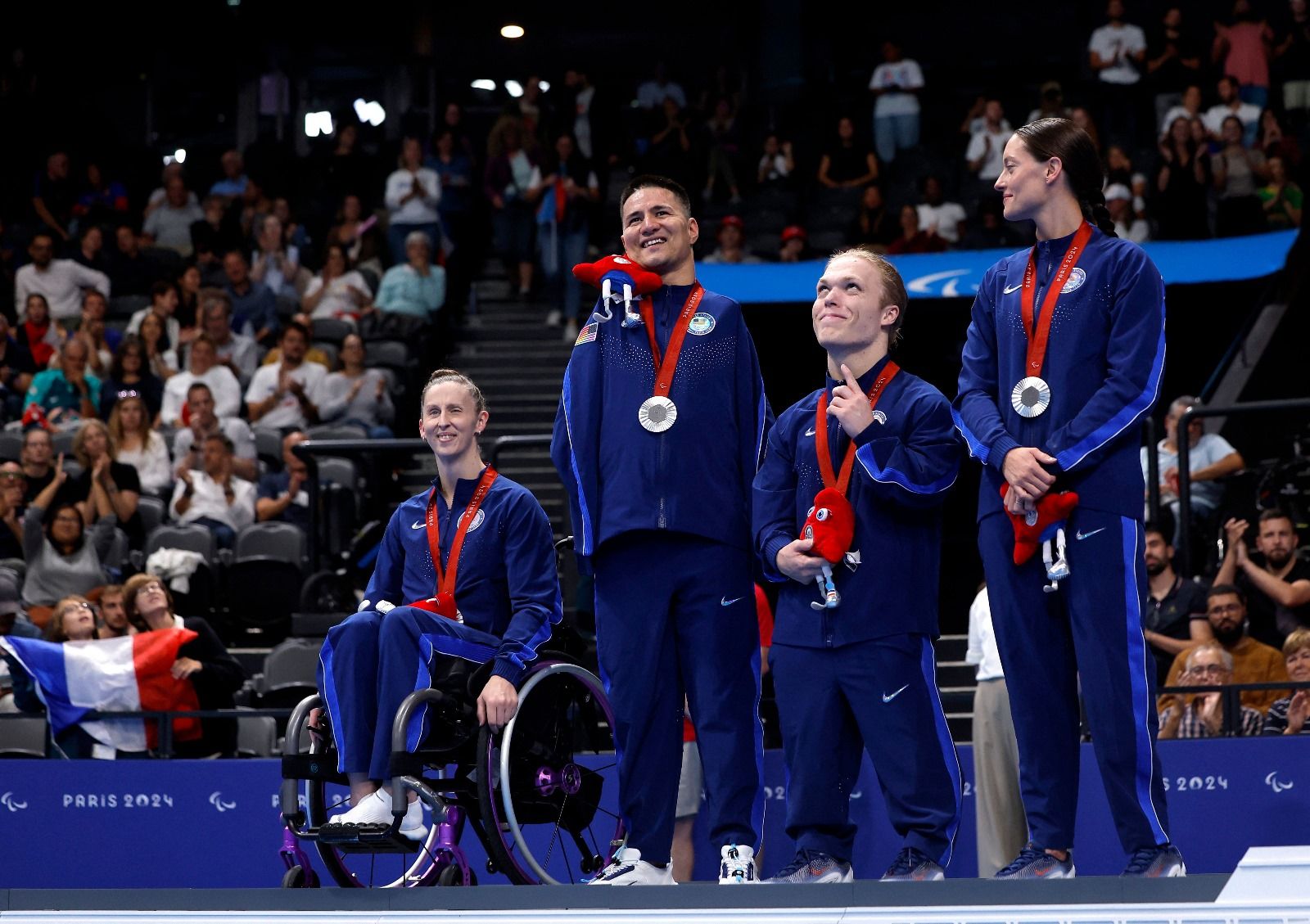 عباس کریمی، شناگر افغان تیم امریکا دومین مدال نقره پارالمپیک پاریس را نیز کسب کرد