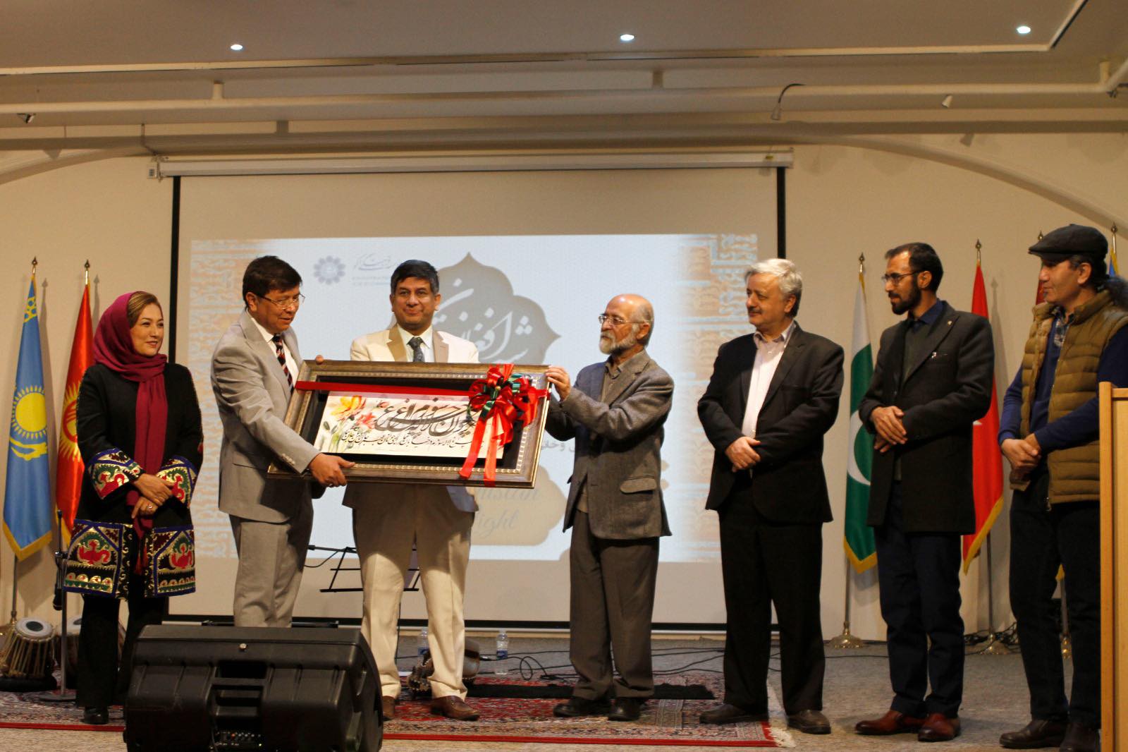 'شب افغانستان' در موسسه فرهنگی اکو در تهران برگزار شد