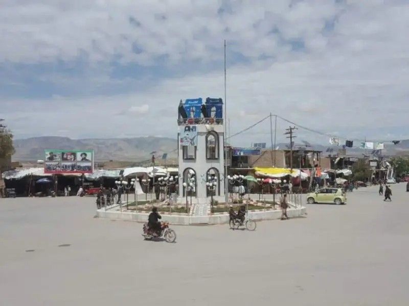 طالبان ۱۸ نفر را در ارزگان در محضر عام شلاق زد 