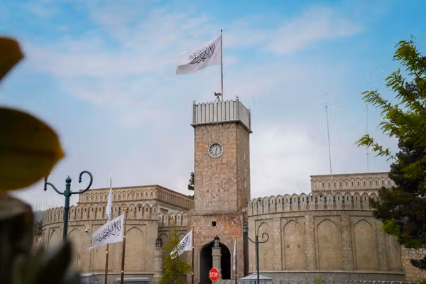 ارگ: پاکستان یک گام بردارد، ما دو گام برمیداریم