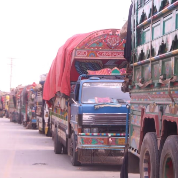 طالبانو له پاکستان سره د سوداګریزو لارو د پرانیستلو شرایط بیا تکرار کړل