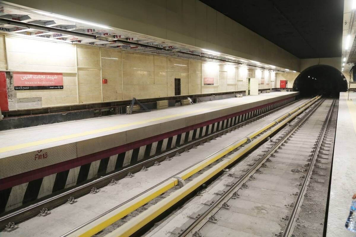 دیلی تلگراف: ایران در پی نگرانی از حملات اسرائیل، تونل‌های دفاعی در متروی تهران می‌سازد