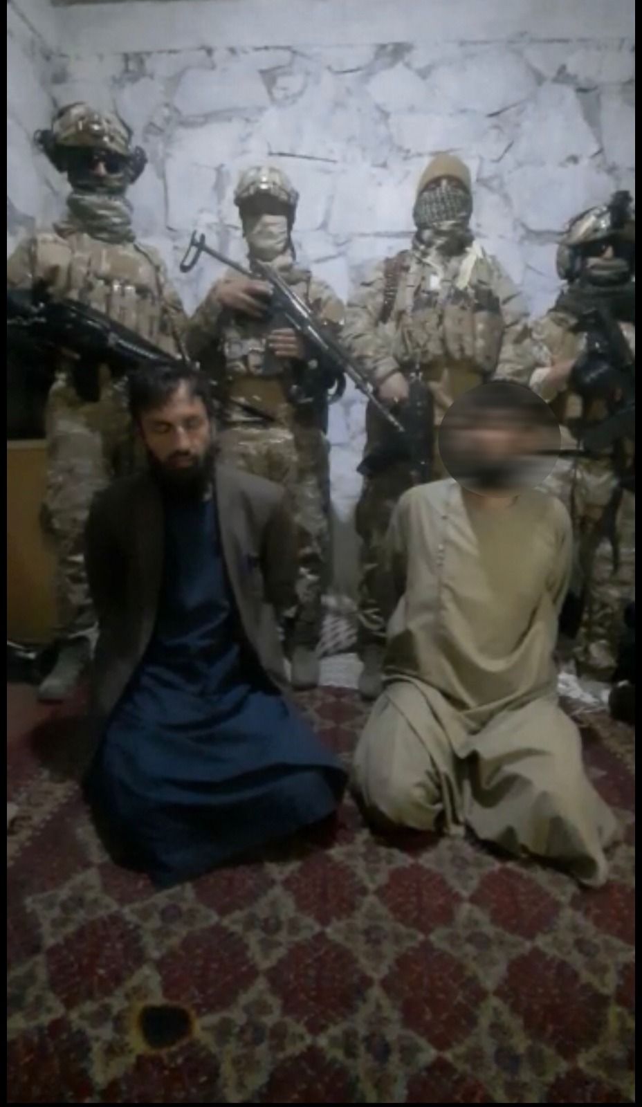 ولسوال طالبان در احمدآباد پکتیا، ویدیوی اعتراف اجباری مدیر لیسه مرکزی سالنگ را منتشر کرد