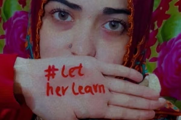 أكثر من 1500 يوم على الحرمان. الاتحاد الأوروبي يجدد مطالبته بفتح مدارس البنات في أفغانستان