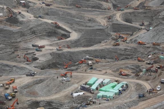 «۱۰۰ هزار نفر» برای طالبان در بدخشان طلا استخراج میکنند