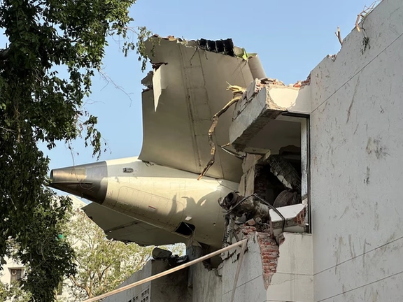 طالبانو د هندۍ الوتکې پر نسکورېدو خواشیني ښودلې