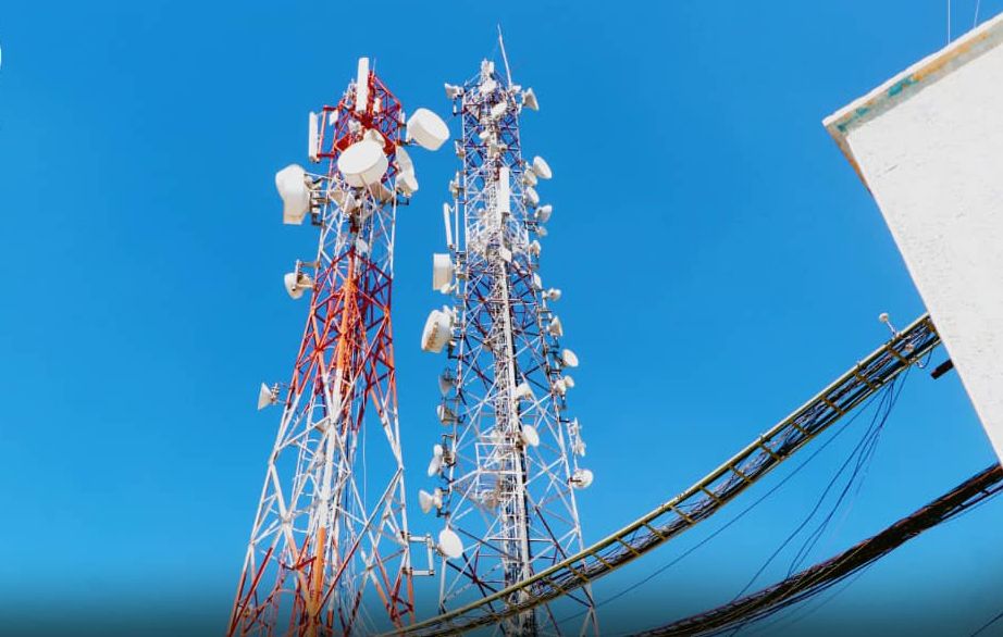 طالبان د کندهار ولایت په ۱۸ ولسواليو کې د مخابراتي شبکو نوي سايټونه جوړوي