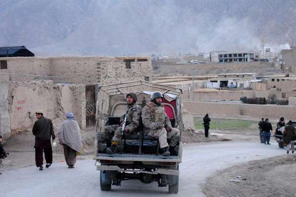 د بلوچستان په کلات ولسوالۍ کې د دوو کمانډویانو په ګډون ۶ پاکستاني سرتیري وژل شوي دي