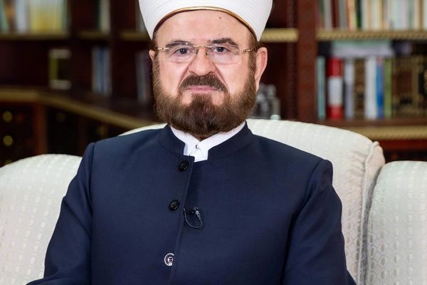 زرغون بهیر: د قرهداغي څرګندونې د طالبانو د مشروعیت لپاره د قطر د استخباراتو هڅه ده