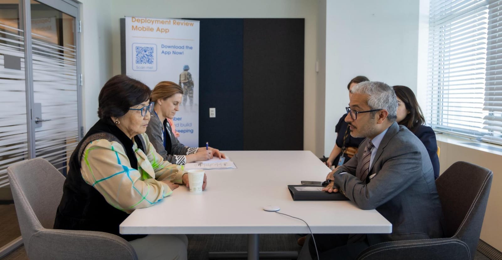 در آستانه نشست سوم دوحه، رئیس یوناما با نمایندگان چین و امارات متحده عربی دیدار کرد