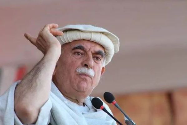 محمود خان اڅکزی وايي پاکستان په سیمه کې د بهرنیو قدرتونو د جګړې نه کولو د مفکورې ملاتړ کوي