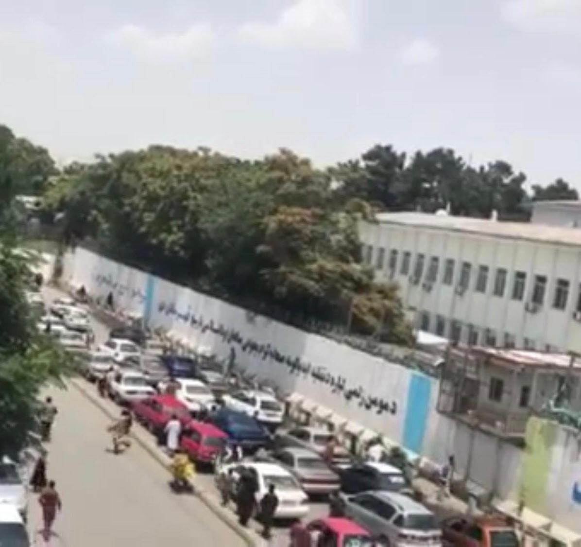 منابع محلی از درگیری مسلحانه در مرکز شهر کابل خبر می‌دهند