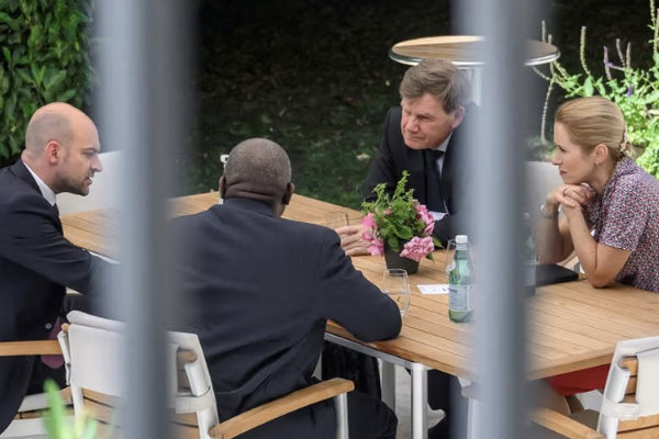 فرنسا وألمانيا: إيران يجب ألا تحصل على سلاح نووي