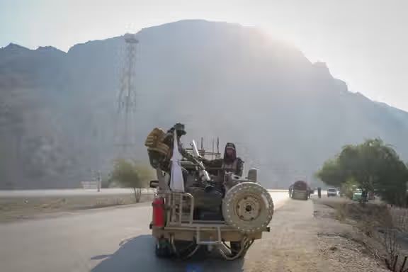 د طالبانو اړوند رسنۍ: طالبانو د خیبر پښتونخوا په چترال کې د داع-ش پر مرکز برید کړی