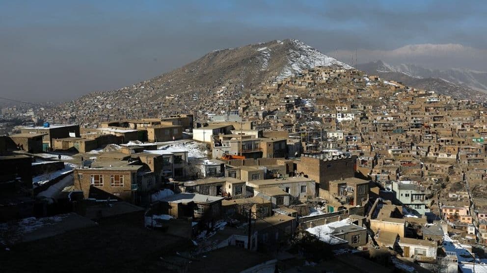 د ګاونډي ښځو ته د کتو د مخنیوي لپاره د هبت الله فرمان؛ د ګاونډي د کور خواته کړکۍ مه جوړوئ