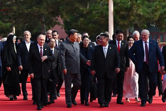 الصين تستعرض قوتها العسكرية.. وشي يحذّر: خيار العالم اليوم إما السلام أو المواجهة