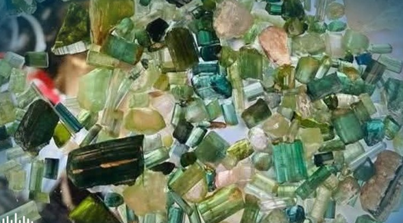 طالبانو په نورستان کې د ۱۱۳ میلیونه افغانیو په ارزښت ګرانبیه ډبرې وپلورلې