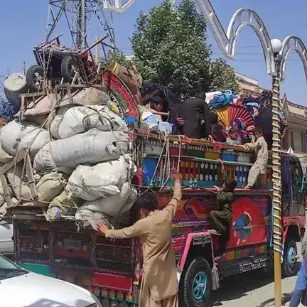 تېره ورځ له ایران او پاکستان نه تر ۶زره ډېر کډوال افغانستان ته ستانه شوي