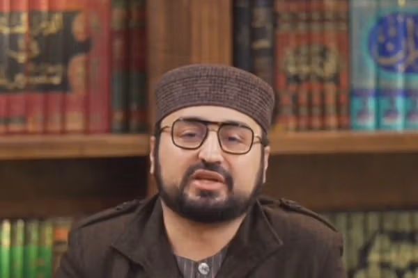 په امریکا کې د غامدي اسلامي مرکز رييس: طالبان خپل ځانونه «د ځمکې پر سر خدای» ګڼي