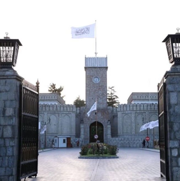 مصادر: وفد باكستاني من ثلاثة أشخاص يتوجه إلى كابل لإجراء محادثات مع طالبان