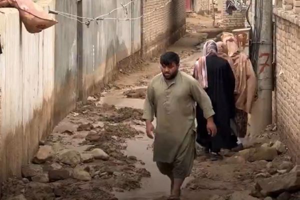 په افغانستان کې د اوبو ناسم مدیریت موسمي بارانونه په ویجاړوونکو سېلابونو بدلوي