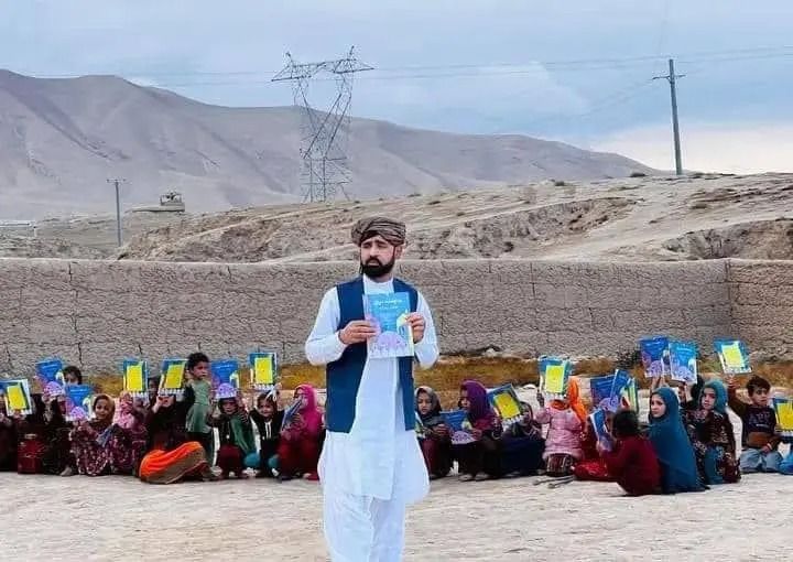 د قلم لار ټولنې مشر مطیع الله ویسا د طالبانو له زندان ازاد شو