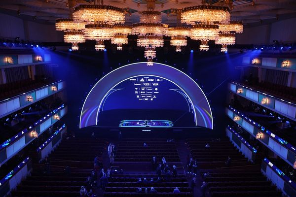 قرعهکشی جام جهانی ۲۰۲۶؛ انتظار طولانی تیمها برای زمان و مکان بازیها