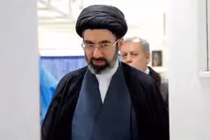 ساندیتایمز: دو آپارتمان لوکس مرتبط با مجتبی خامنهای در لندن به فروش گذاشته شدند