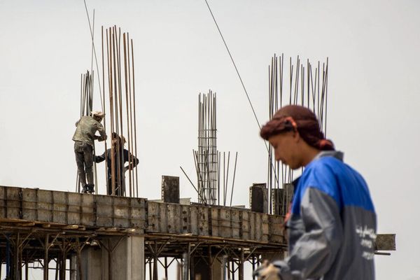 استاندار تهران از احتمال جذب نیروی کار خارجی خبر داد