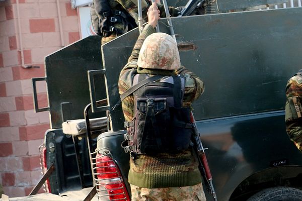 حمله مسلحانه به تاسیسات شرکت «منابع ملی» در بلوچستان پاکستان