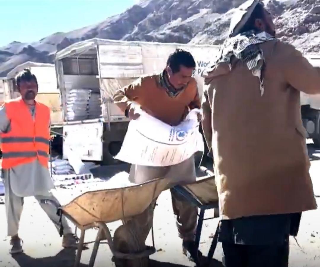 د خوړو نړۍوال پروګرام: پر ډیورنډ کرښه وروستيو نښتو د افغانستان بشري ناورین لا ژور کړی