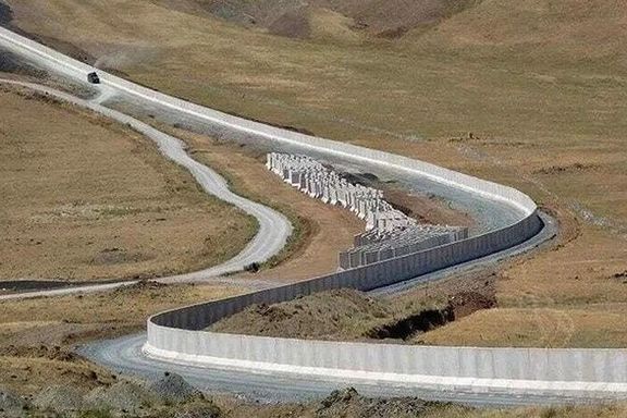 مقام ایرانی: ۱۰۰ کیلومتر دیگر از زیرساختهای طرح انسداد مرز با افغانستان آماده شده است