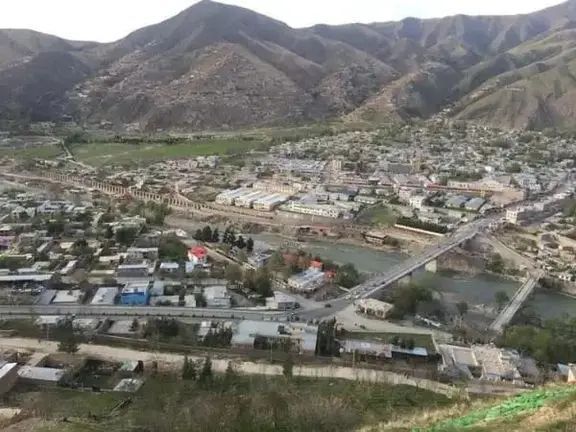 په بدخشان کې د يوې ټرافيکي پيښې له امله اته تنه مړه شوی