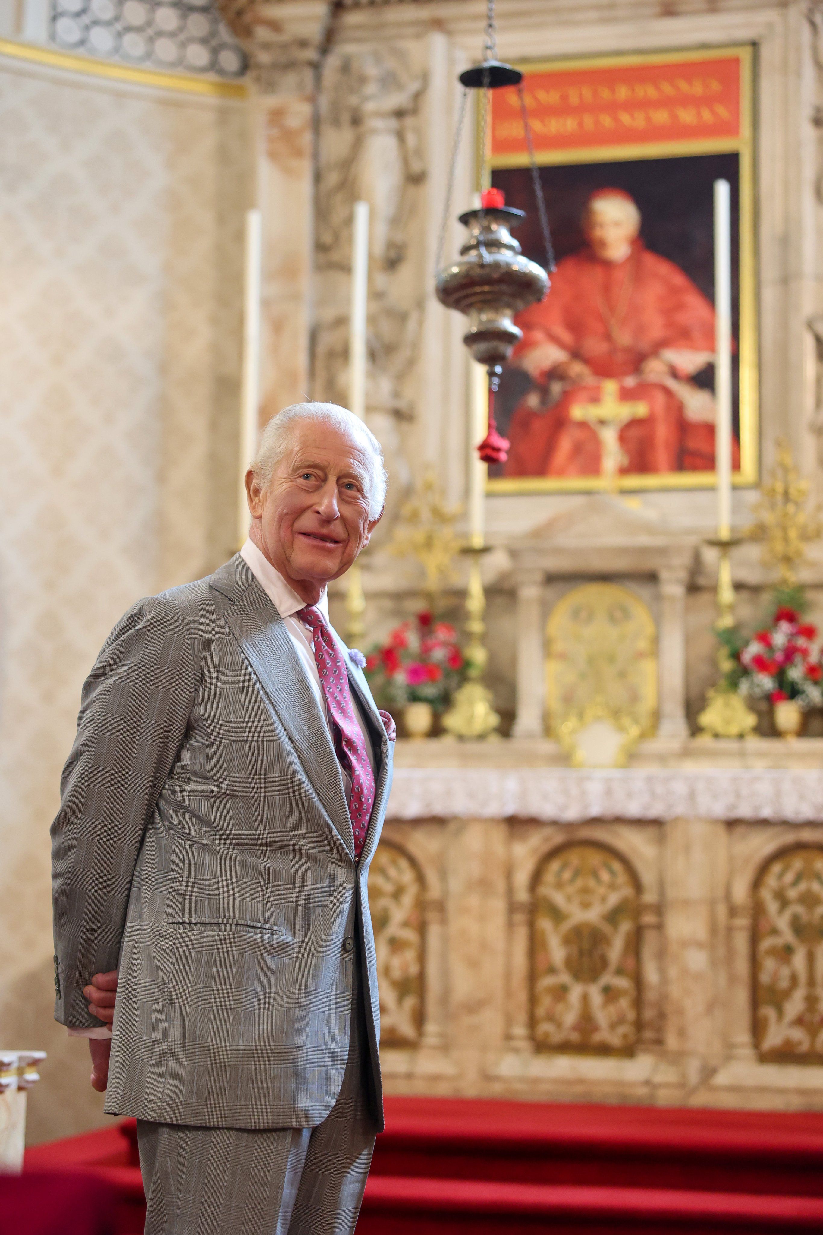 پادشاه بریتانیا می‌گوید روند درمان سرطان او در سال جدید کاهش پیدا می‌کند