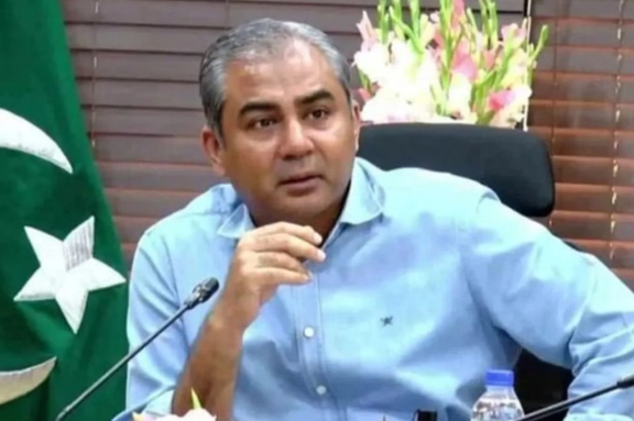 د پاکستان د کورنیو چارو وزیر امر کړی هغه کډوال چې پاکستاني اسناد لري، باید واېستل شي