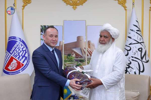 طالبانو له قزاقستان څخه د وچکالۍ ځپلو لپاره د مرستو غوښتنه وکړه