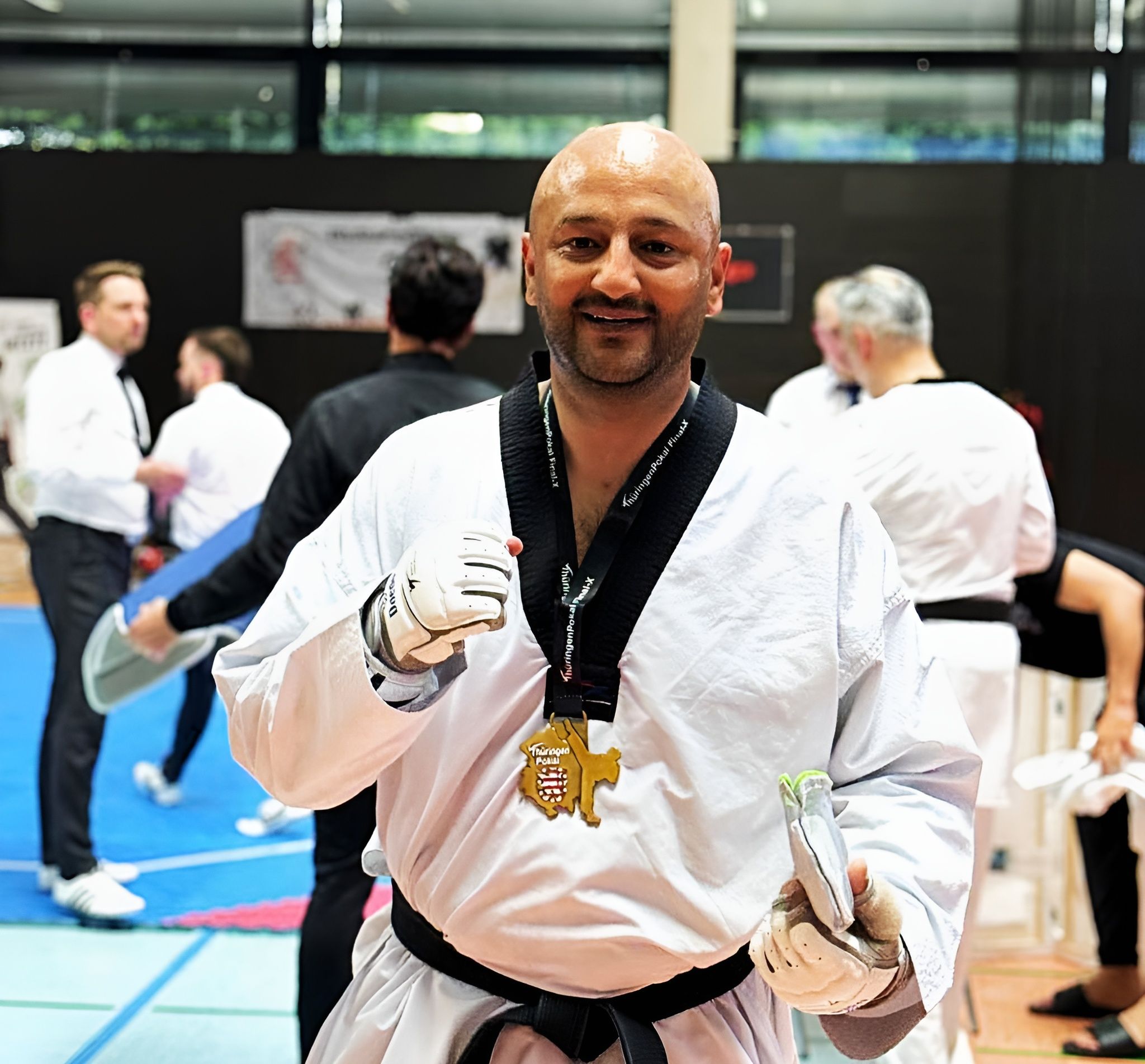 کاپیتان پیشین تیم ملی تکواندو افغانستان سند داوری بین‌المللی کسب کرد