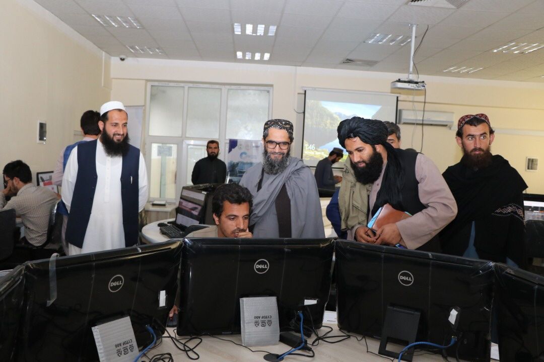 تفکیک جنسیتی روزهای هفته در دانشگاه کابل؛ سه روز  پسران درس بخوانند و سه روز دیگر دختران