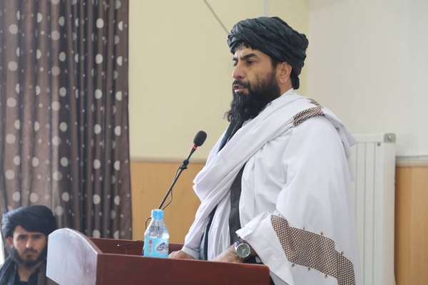 د طالبانو د بلخ والي وايي چې تر مرګه یې له هبت الله سره بیعت کړی