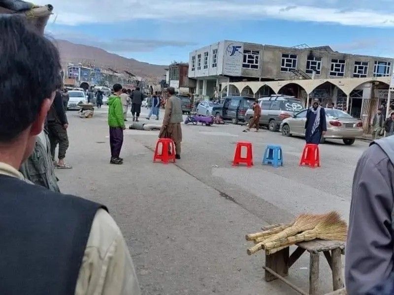 داعش مسئولیت حمله مرگبار به گردشگران خارجی در بامیان را به عهده گرفت 