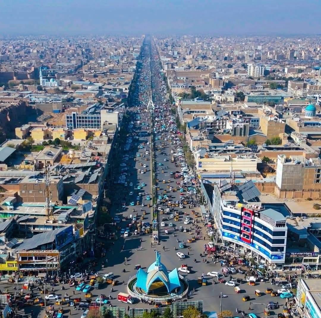 طالبانو په هرات کې د راستنېدونکو لپاره د یوه ښارګوټي د نومرو د وېش چارې پیل کړې