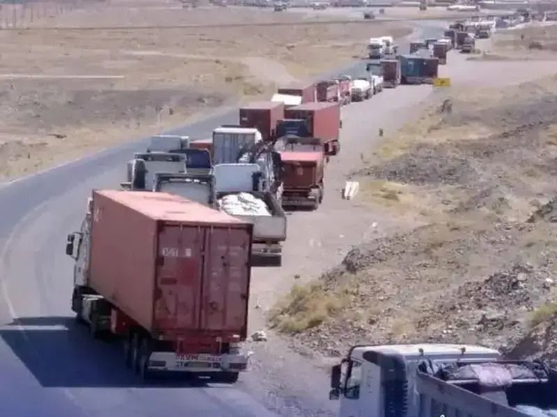 د ایران اقتصادي اتشه: افغانستان د وارداتو ۲۵ سلنه برخه له ایران پوره کوي