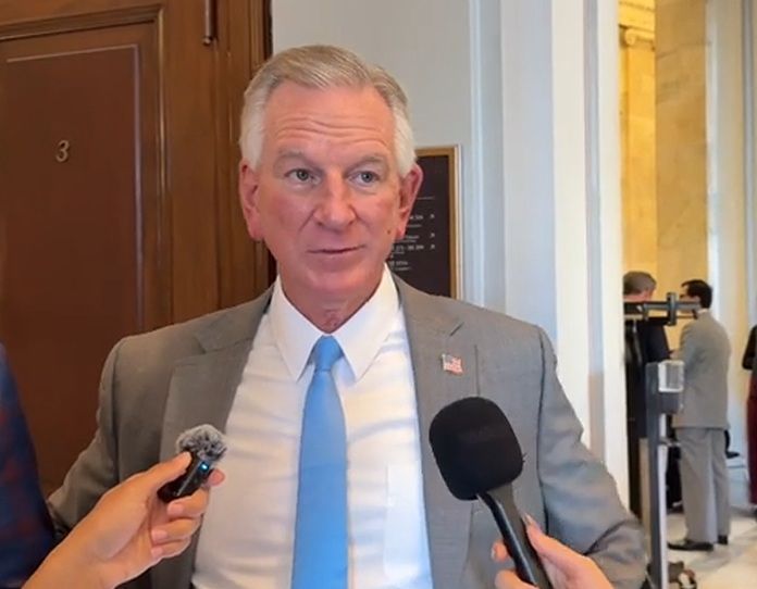 سناتور امریکایی: بحران میان حماس و اسرائیل با آتش‌بس حل نمی‌شود