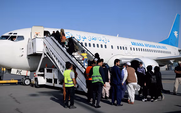 د اریانا افغان هوایي شرکت: تېره میاشت ۴۲زره مساپر او ۳۷۰ ټنه سوداګريز توکي انتقال شوي