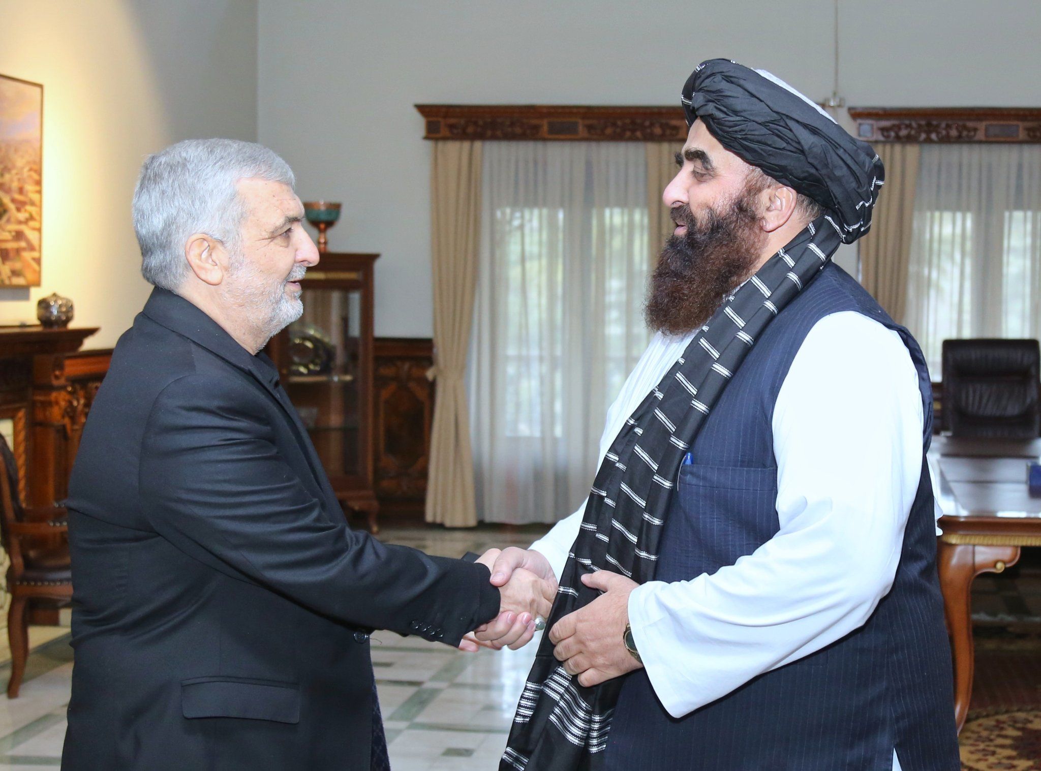 روزنامه جمهوری اسلامی:ایران می‌تواند با دیپلوماسی شفاف طالبان «یاغی» را وادار به تمکین کند