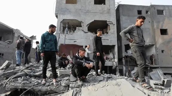 واشنګټن د غزې د بیارغونې لپاره د نړیوال کنفرانس پر جوړولو غور کوي