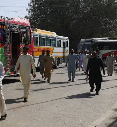 په اسلام‌اباد کې عامه ټرانسپورټ د یوې میاشتې لپاره وړیا شو