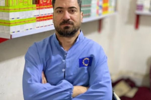 په هرات کې د خپلې مېرمنې د نیولو پر ضد اعتراض کوونکی وترنر د طالبانو لــه لـوري زنداني شوی
